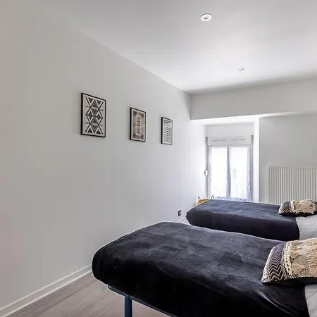 Le Solstice ~ Centre-ville ~ Arrivee Autonome Apartment Annonay