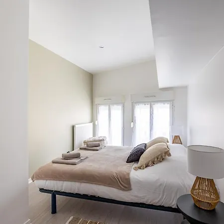 Apartment Le Solstice ~ Centre-ville ~ Arrivee Autonome Annonay